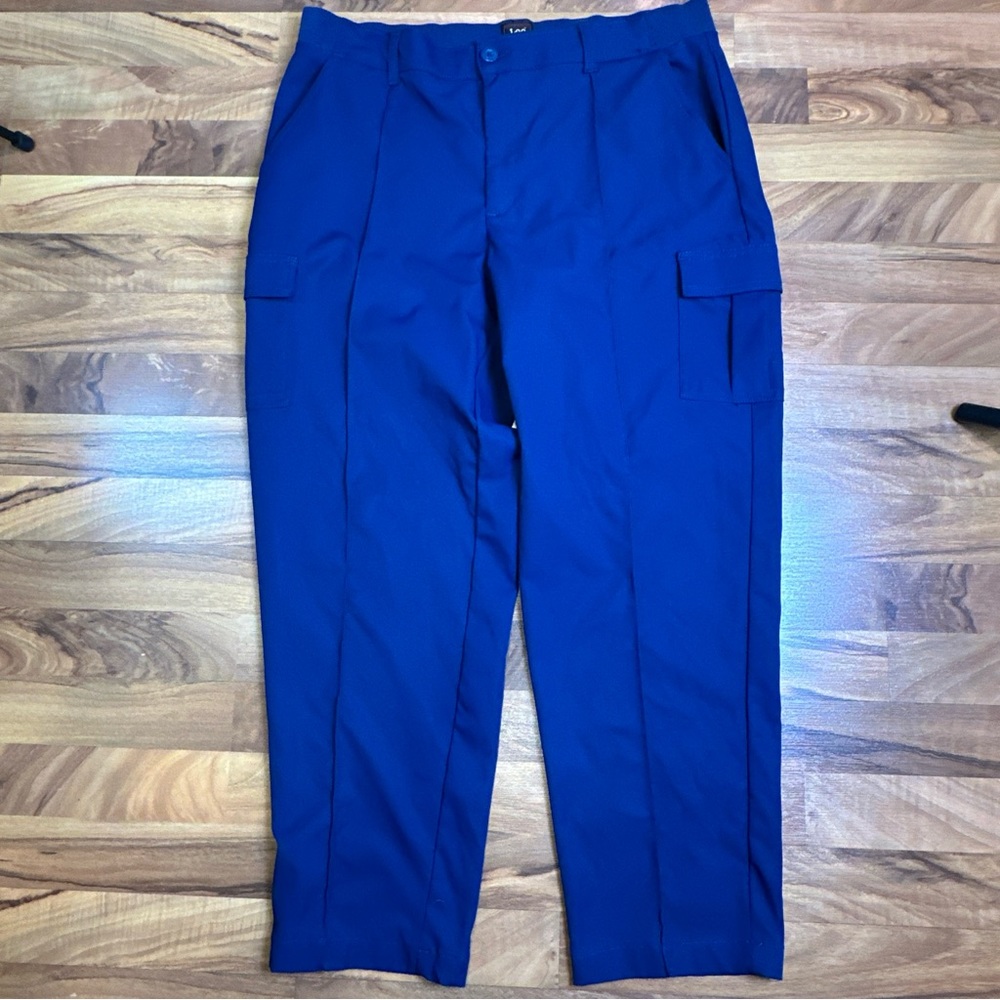Lot Of 3 Lee Women's Flex to Go Cargo Pants Tan Wine & Navy Size 18 - Picture 7 of 8